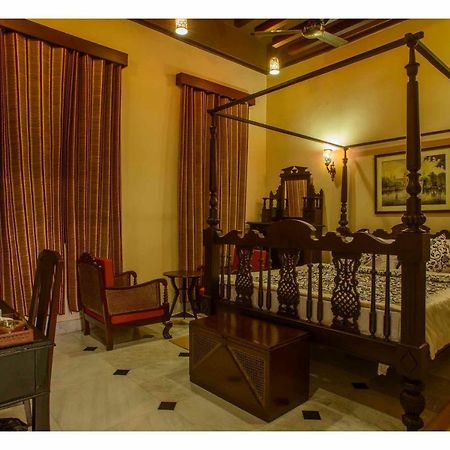 Hotel 233 Park Street Kolkata Rom bilde